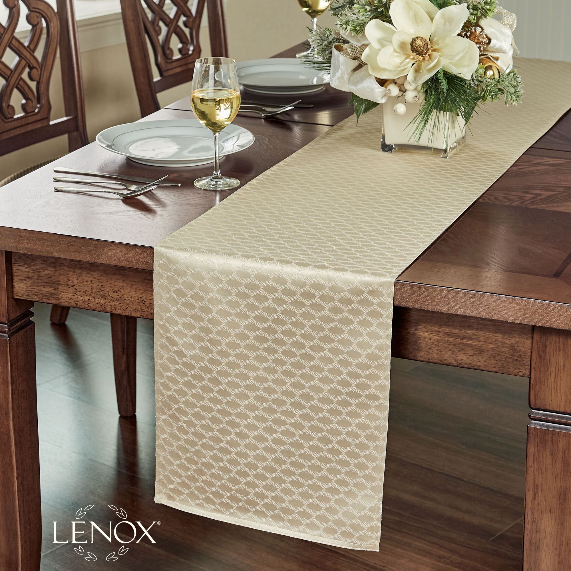 Olivia Table Runner 14 x 90