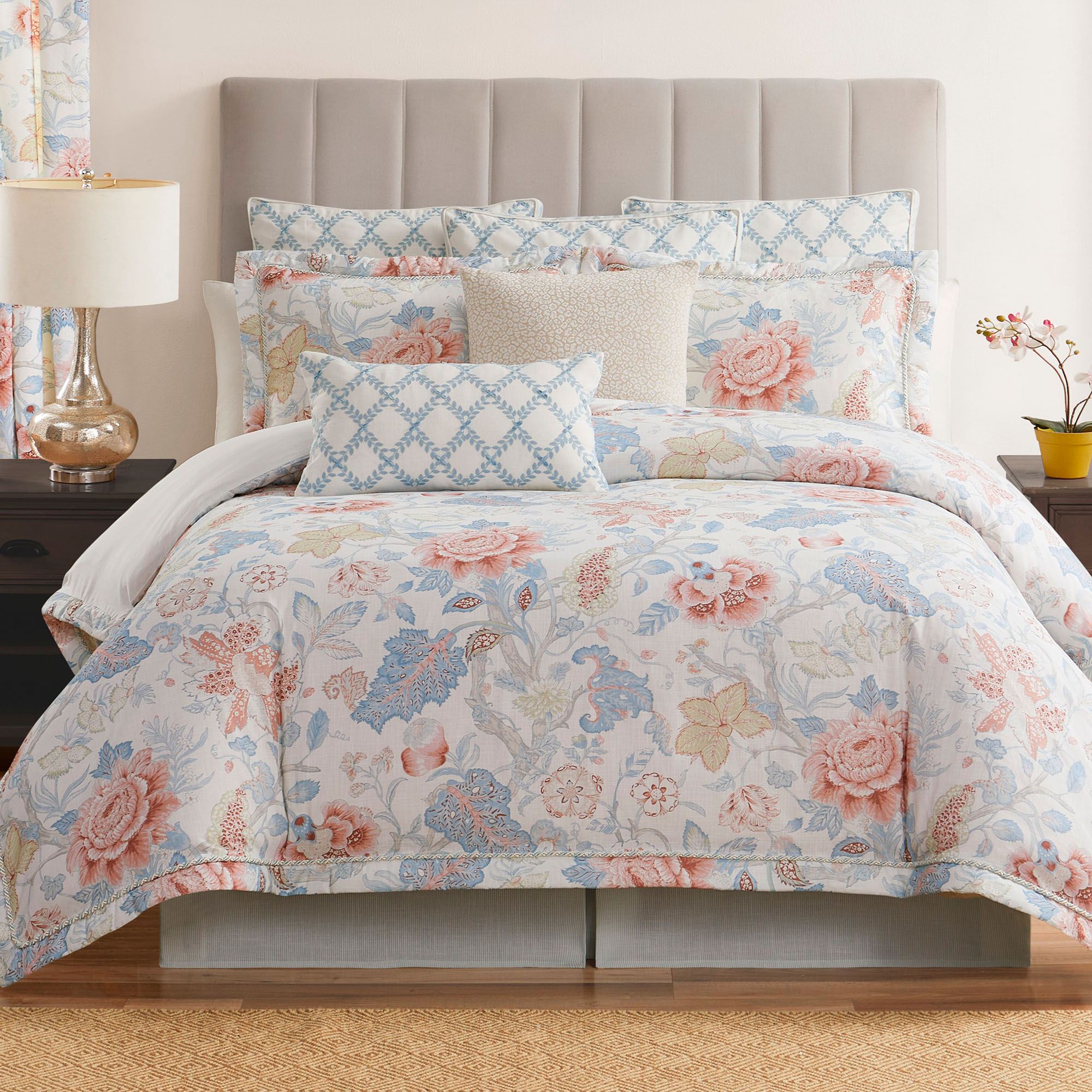 Dominica Comforter Set Ivory