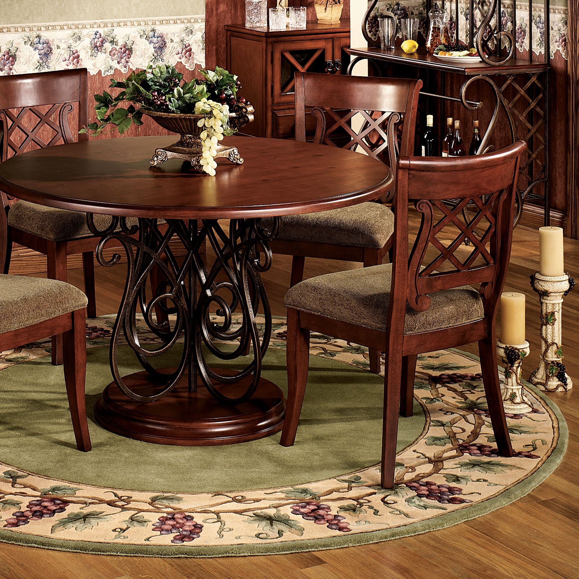 Napa Grape Border Wool Round Rug