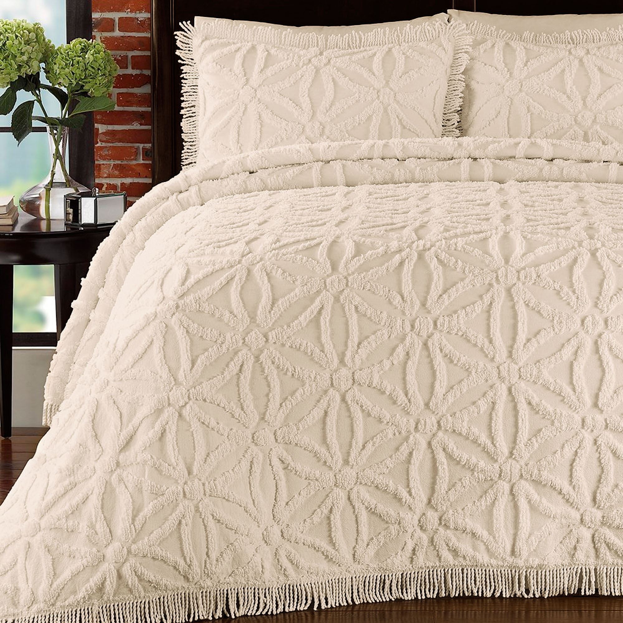 Chenille medallion u071 touchofclass 380 GSM Arianna Cotton Chenille Bedspread Set