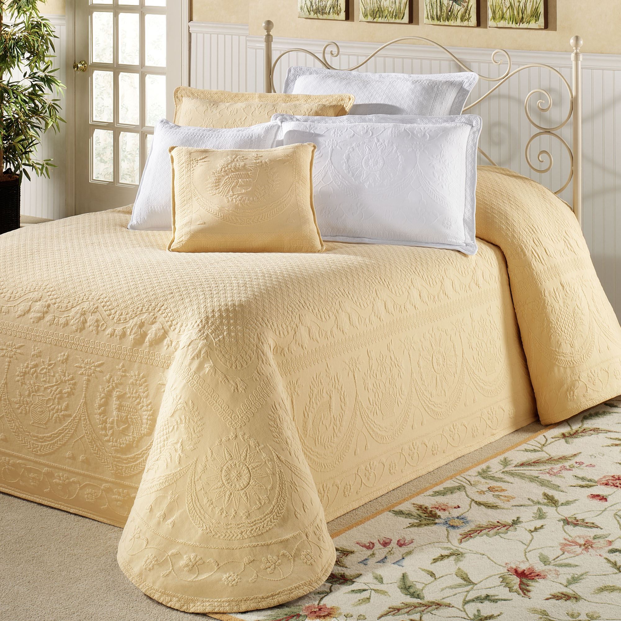 King Charles Matelasse Bedspread Bedding king-charles-matelasse-bedspread-bedding