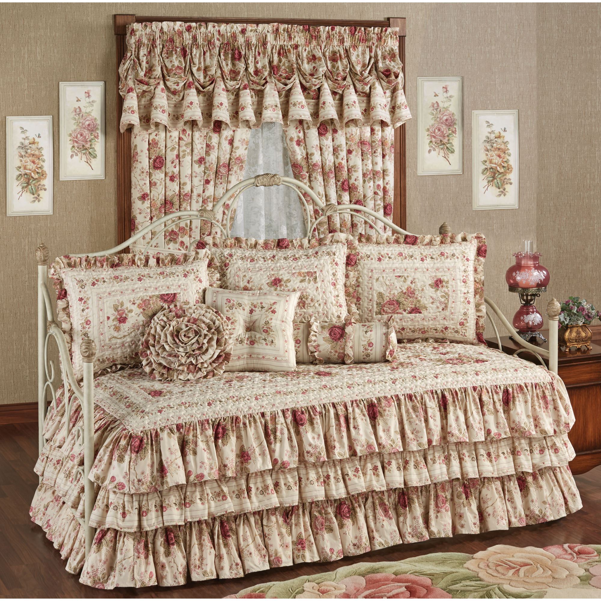 Heirloom Rose Floral Ruffled Daybed Bedding Set