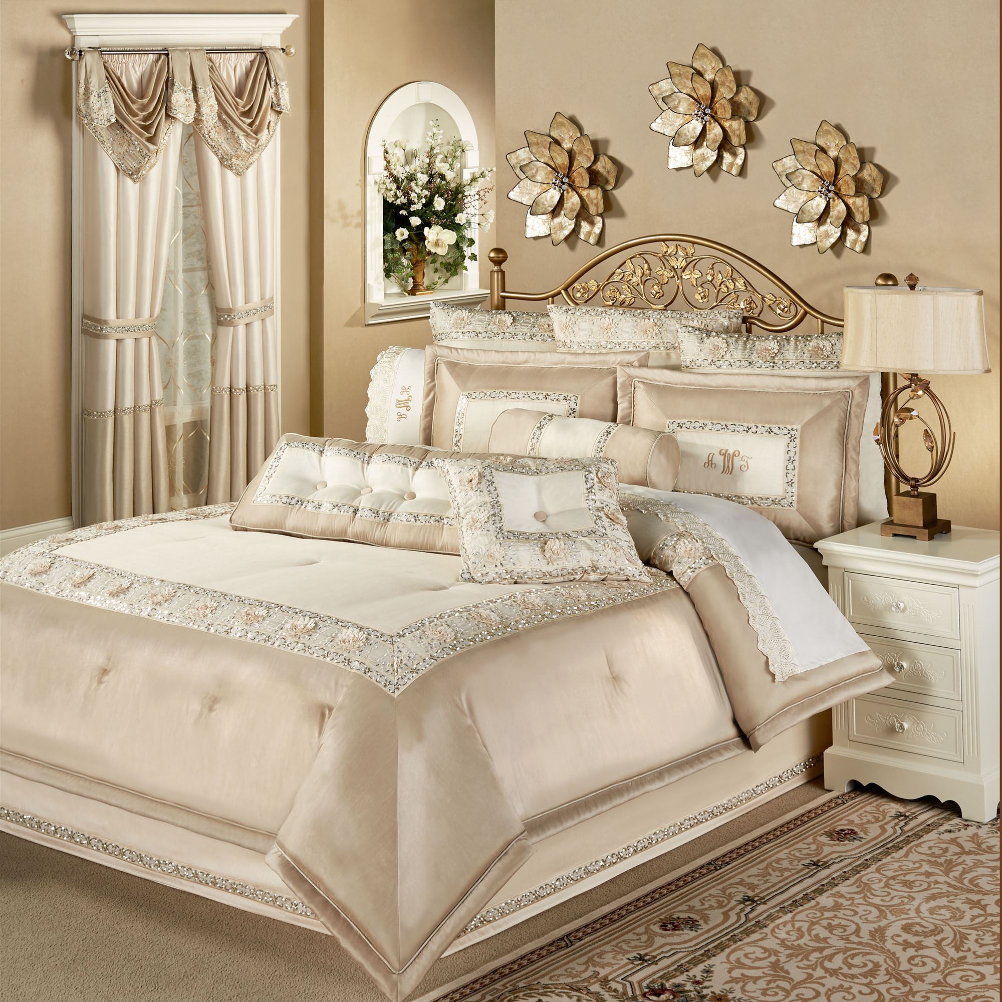 Elegante Faux Silk Comforter Set Luxury Bedding