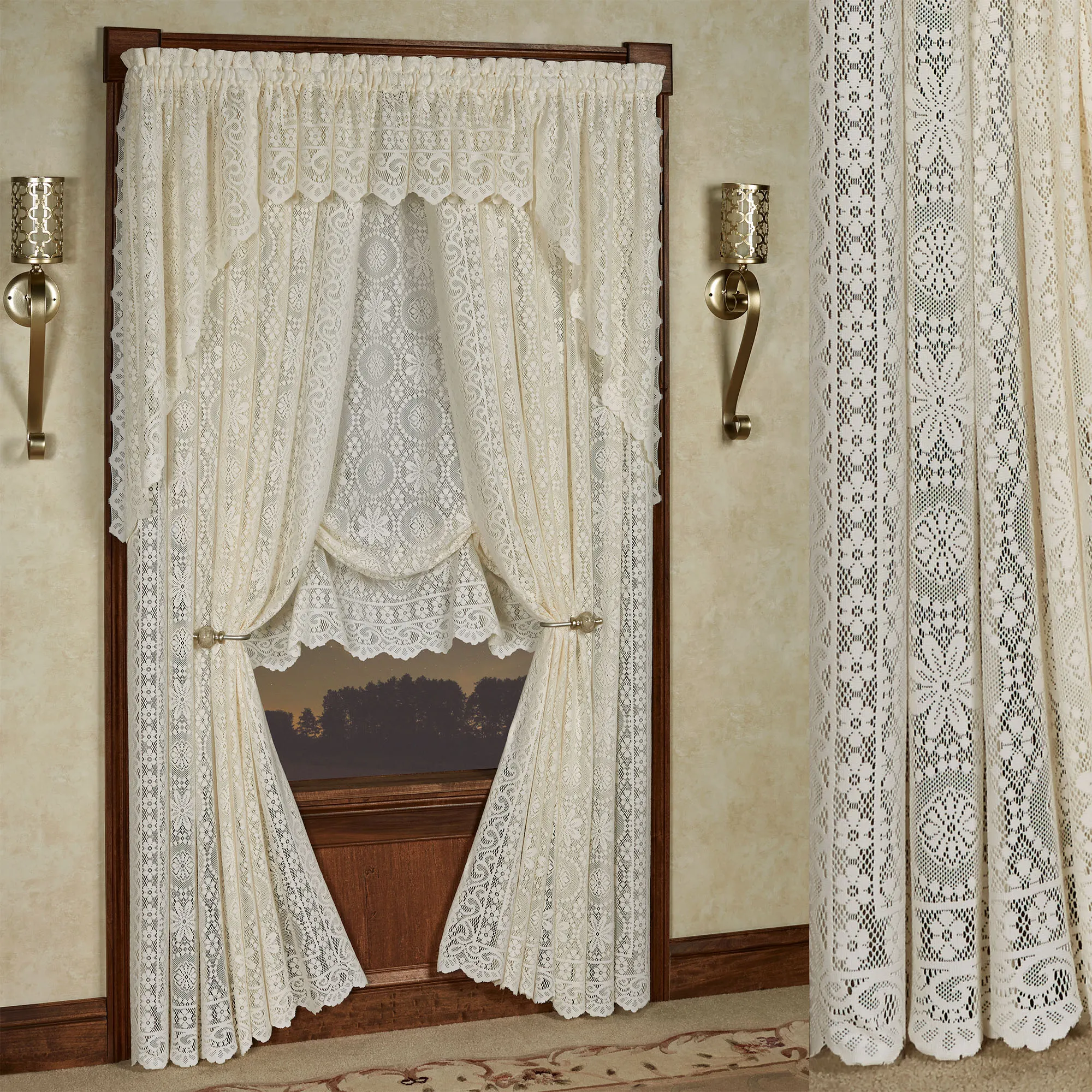 Tenda A Pannello In Pizzo Lorraine Home Fashions Hopewell, Bianca, 147,3x96,5 Cm, In Poliestere, Con 2 Swags Inclusi