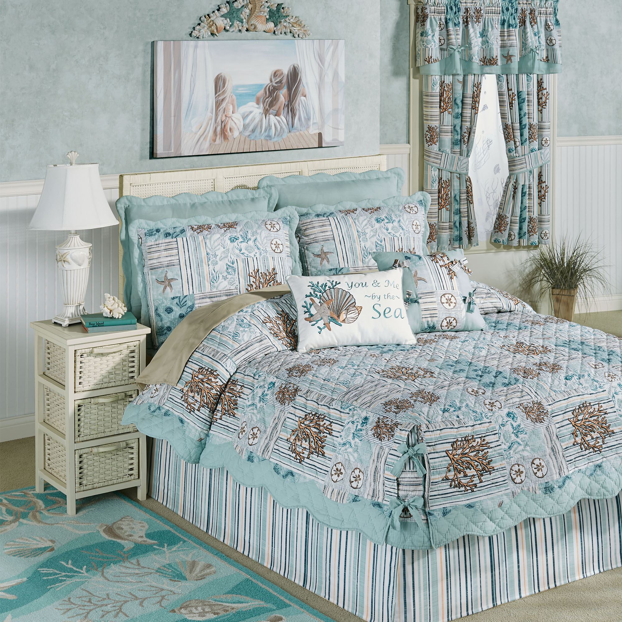 Shell Harbor Aqua Coastal Quilt Set Bedding