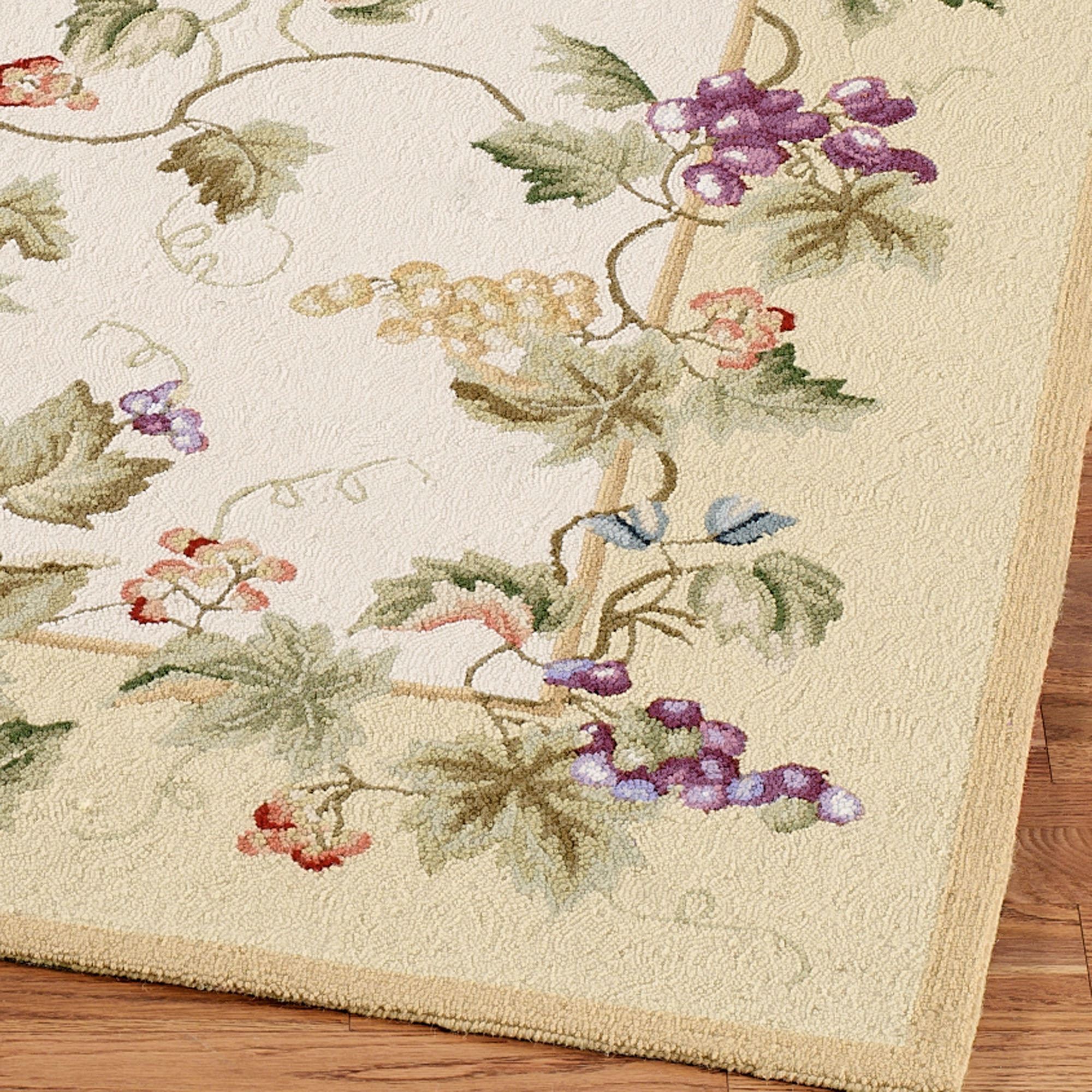Vining Grapes Wool Area Rugs