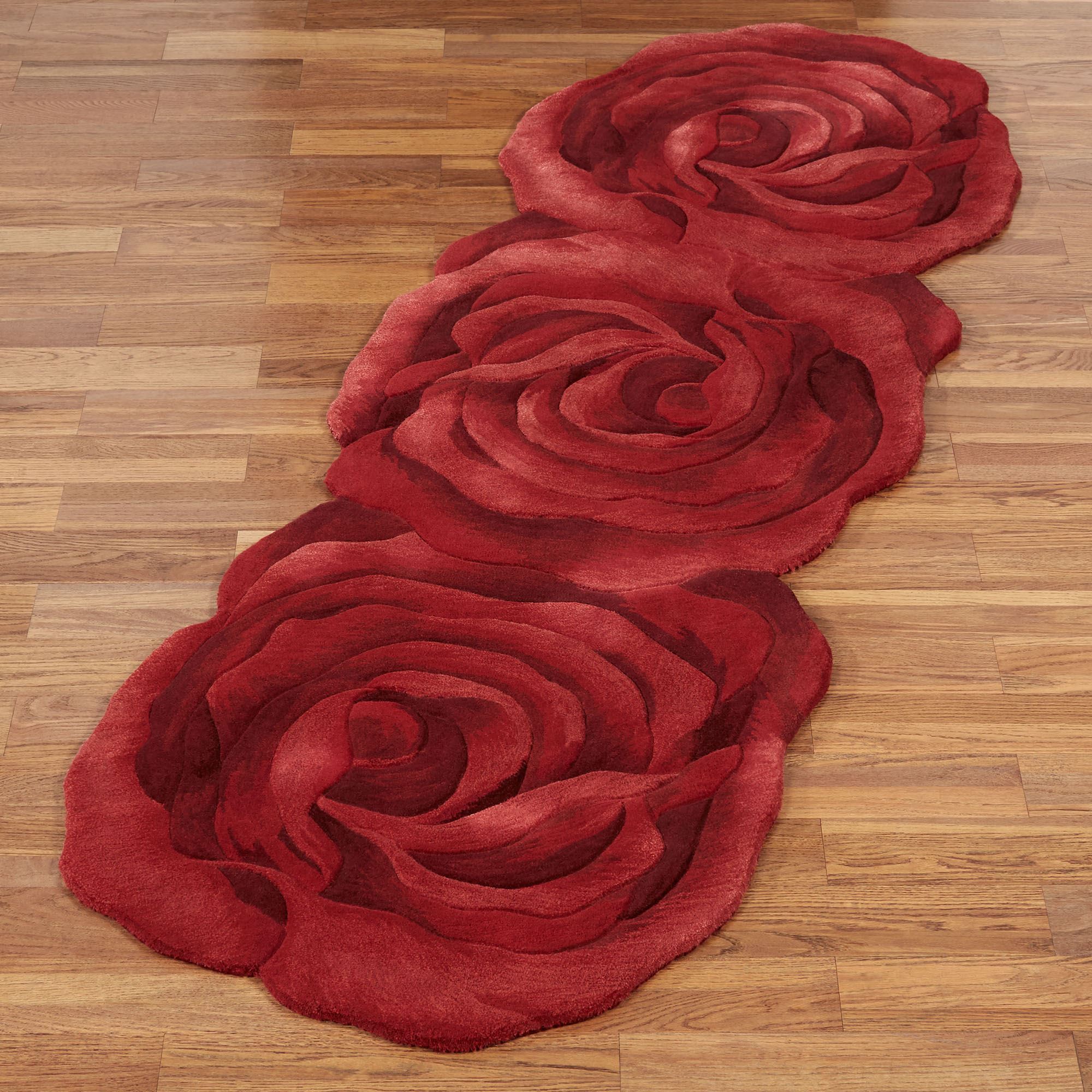 Raelyn Bloom Red Rose Flower Shaped Rug Runner