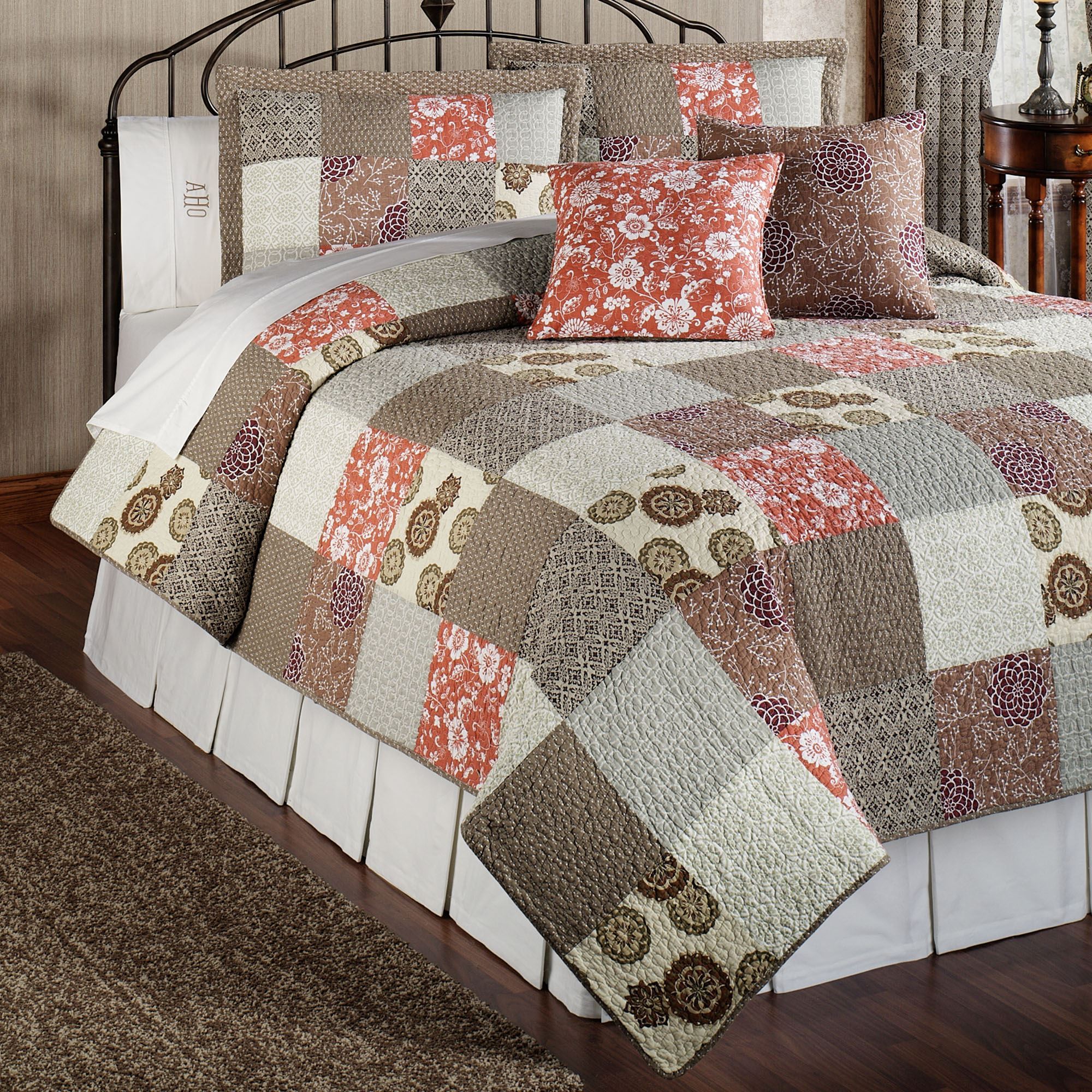 Stella Cotton Patchwork Twin Quilt Bed Set